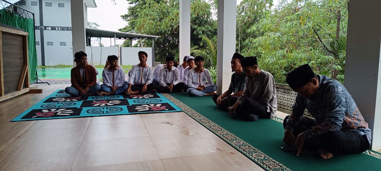 Pembinaan santri ikhwan